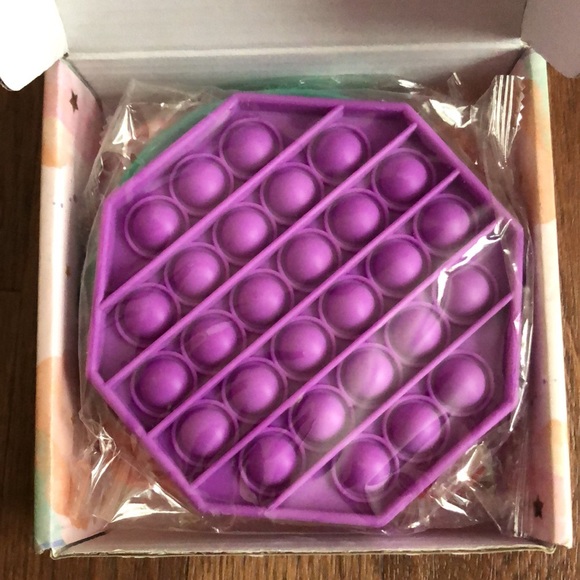 “NIP” Push Pop Bubble Fidgets! Set of 3 - Picture 2 of 4